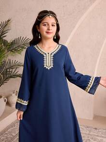 少女优雅雪纺长袖连衣裙，金色蕾丝边饰，修身剪裁，奢华质感，藏蓝色 - 藏蓝色 - 查看 6