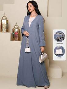 Al Najma 端庄刺绣流苏女士阿拉伯长袍 - 藍色 - 查看 3