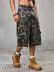 SHEIN HOT STUFF Men's Loose Fit Camouflage Cargo Shorts, Street Style, Summer - Army Green - View 1
