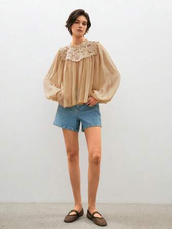 ATUI Studio Women's Contrast Lace Lantern Sleeve Loose Fashion Blouse Business Commuting, Minimalist Design, Casual Style, Business Leisure, Back To School Season Modern City, Casual Fashion, Women's Office Clothes Low-Key Retro Style Relaxed Temperament High-End, High-Quality Airport For Urban Commuting