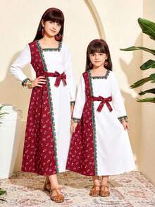 Vestido tradicional árabe para meninas, longo, em cor lisa com estampa floral, detalhe de franjas, gola quadrada, mangas compridas, acompanha cinto, ideal para férias. - Borgonha - Ver 1
