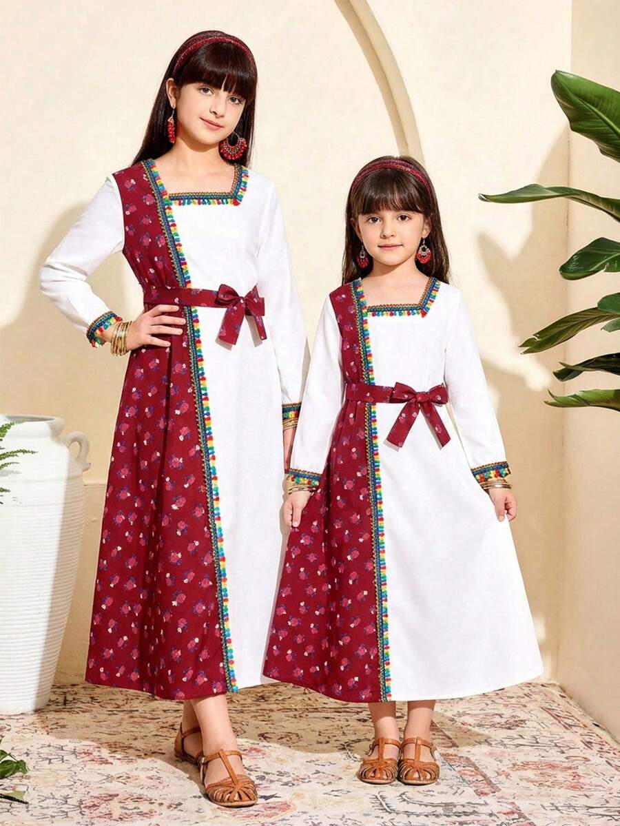 Vestido tradicional árabe para meninas, longo, em cor lisa com estampa floral, detalhe de franjas, gola quadrada, mangas compridas, acompanha cinto, ideal para férias. - Borgonha - Ver 1
