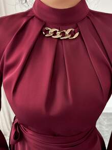 Modelyn 2026 Spring/Summer Flare Sleeve Cinched Waist Dress - Rose Red - View 4