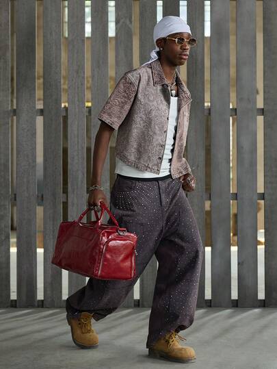 NEON BLANC Men's Summer Casual Fashionable Street Vacation Style Paisley Print Short Sleeve Cropped Denim Shirt