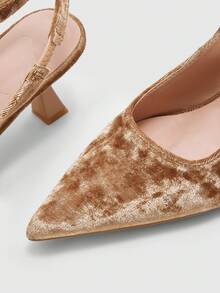 CUCCOO BIZCHIC Women's Elegant Pointed Toe Buckle Pumps For Commuting Valentine's Day - Camel - View 6