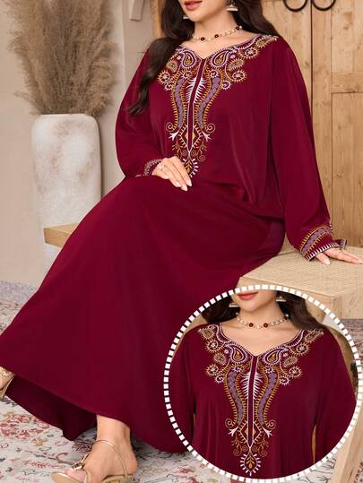 Al Najma Plus Size Women Elegant Embroidered Arabic Style Dress
