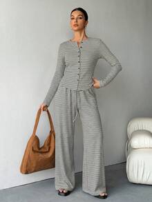 SHEIN Tall Bộ đồ nữ thường ngày kẻ sọc cài cúc phía trước gồm áo và quần, thích hợp cho mùa xuân và mùa hè. - Xám - Xem 5
