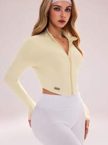 Sovereign Charm 休闲百搭浅黄色立领拉链短款字母提花拇指孔修身运动夹克 - 淡黃色 - 查看 4