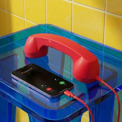 Joivida 时尚复古Type-C手机麦克风，多种颜色可选，带音量调节按钮 - 可连接手机接听电话，是送给老年人的实用礼物之选。