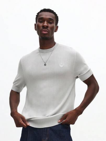 SUMWON Boxy Fit Short Sleeve Crew Neck Knit Tee With Ribbed Trim And Small Logo Detail For Casual Spring Summer Wear