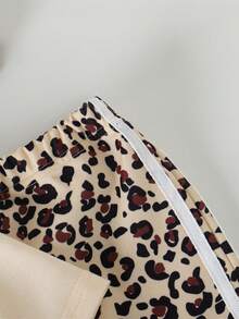 SHEIN 2pcs Girls Autumn/Winter Sweet & Cool Cherry Leopard Print Set, Cherry Print Long Sleeve Top + Leopard Print Flare Pants With Bow - Apricot - View 5