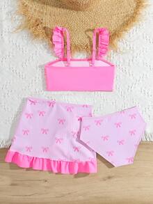 SHEIN 3件套女童泳装套装，春夏沙滩泳装。包含吊带泳衣上衣和裙式罩衫。可爱的蝴蝶结图案让女孩更显甜美，荷叶边下摆设计甜美可爱。女童泳裙套装，霓虹粉色泳衣，女童两件套粉色泳衣套装。 - 粉色 - 查看 3