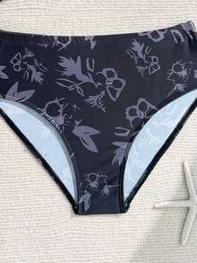 SHEIN Tween Girls Bikini Sets Black And Pink Spliced Top With Letter Print Pants, Leaf Shadow Print Three Piece Set, Casual Sun Protection Vacation Style, Long Sleeved Top With Letter Print On The Sleeves, Suitable For Summer Vacation, Beach Swimming, Beach Parties, Swimming Pool Parties, Creek Carnival, Holiday, Hot Spring Vacation - Black - View 5