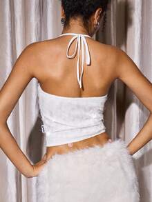 Y2Kool BiGraphic 女士白色Y2K亮片串珠吊带露背短款上衣，修身街头风无袖衬衫 - 白色 - 查看 2