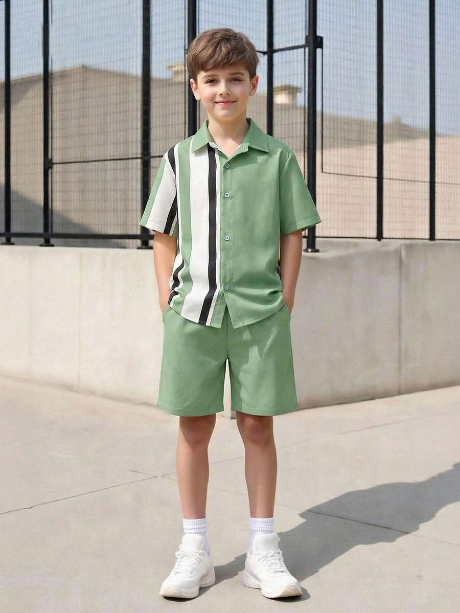 SHEIN Vacaura Bộ 2 món áo ngắn tay và quần short trơn phối màu cho bé trai. - màu xanh lá - Xem 1