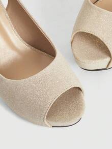 CUCCOO LuxiPop Women Pumps Valentine's Day