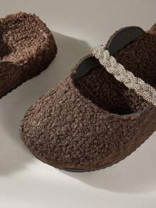 Solecia Women's Fashionable Versatile Rhinestone Decor Thermal Lined Flats - Brown - View 4