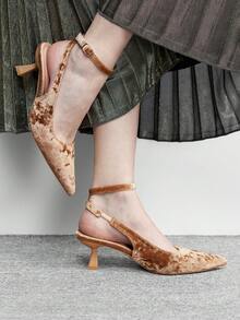 CUCCOO BIZCHIC Women's Elegant Pointed Toe Buckle Pumps For Commuting Valentine's Day - Camel - View 3