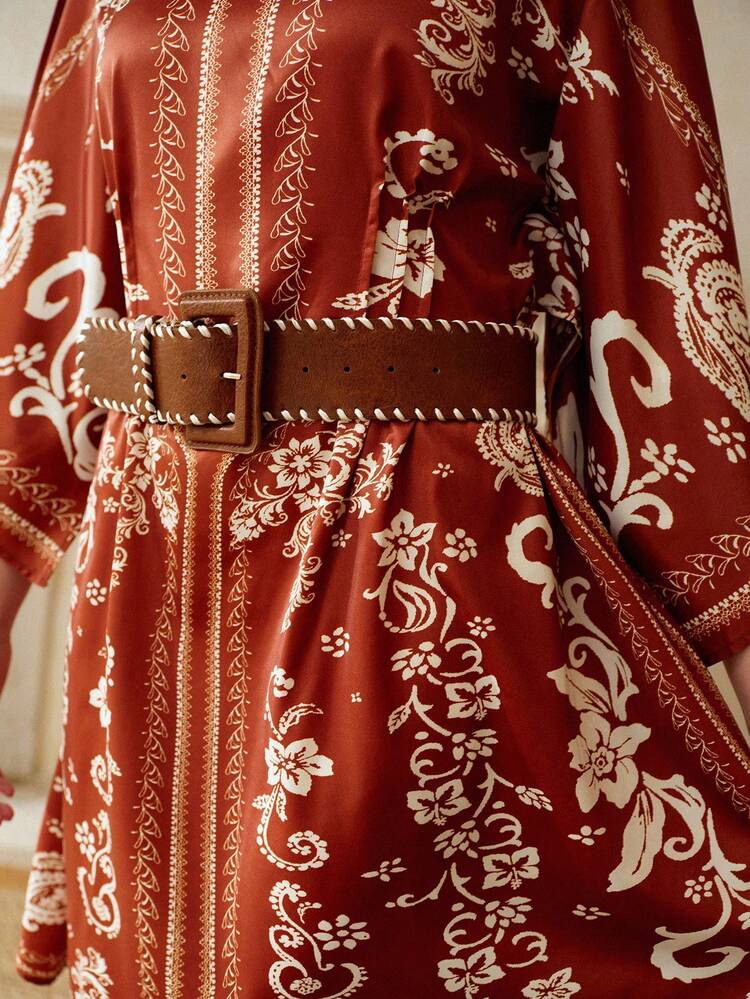 VINTAGE FLORAL PRINT BELTED DRESS