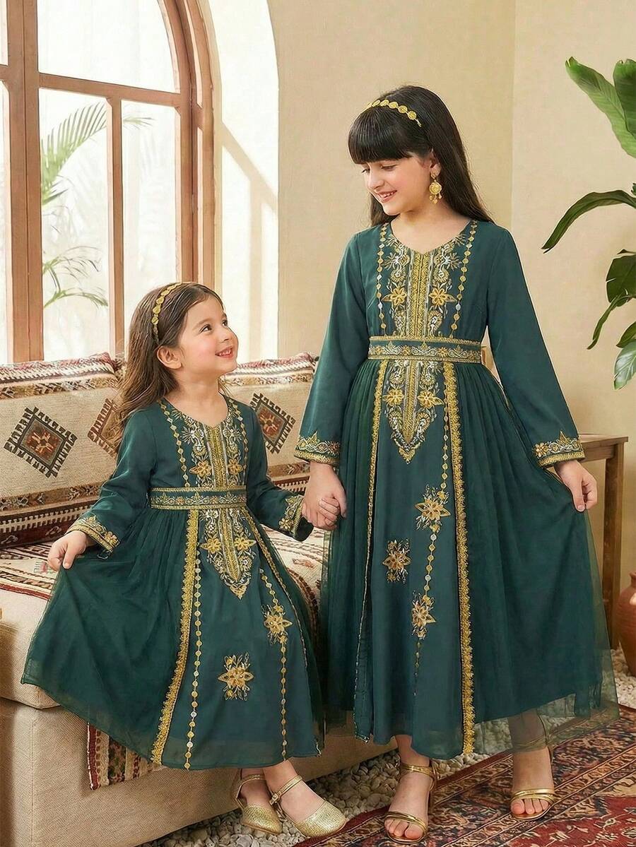 SHEIN 少女碎花连衣裙，时尚印花连衣裙，独特花卉图案，优雅的中东风情连衣裙 - 綠色 - 查看 1