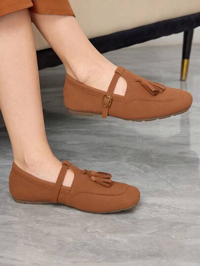 Sleekvia Women's Tassel Decor Buckle Design Casual Versatile Flat Shoes