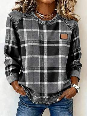 EMERY ROSE Women's Crew Neck Long Sleeve Patch Casual T-Shirt