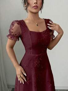 Rafferiza 女士优雅甜心领泡泡袖刺绣网纱收腰中长连衣裙，夏季 - 酒紅色 - 查看 3