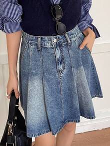 DAZY 女士常规腰线褶裥A字牛仔迷你裙，休闲都市风 - 中等水洗藍 - 查看 6