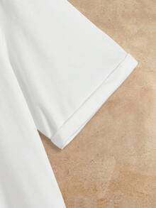 Manfinity BRENVOR 男士落肩纯色 T 恤，夏季