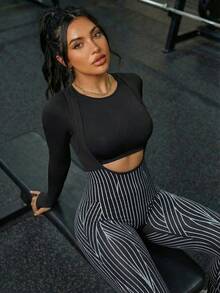 Innovista 女士纯色圆领长袖T恤和条纹背带裤骑行套装 - 黑色 - 查看 7