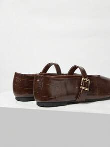 MOTF PREMIUM 女士休闲百搭玛丽珍方头平底鞋，舒适百搭，适合通勤、新年假期、春季春假、复活节等场合。 - 深咖色石頭紋 - 查看 8