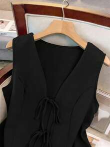 GlowEve CURVE 大码女式夏季休闲度假风纯色系结前开无袖上衣和裹身裙两件套 - 黑色 - 查看 4