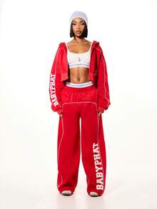 BABYPHAT 红色学院风Logo拉链短款连帽衫，女士街头时尚秋冬红色连帽衫，红色俱乐部短款拉链连帽衫，女士街头服饰 - 紅色 - 查看 3