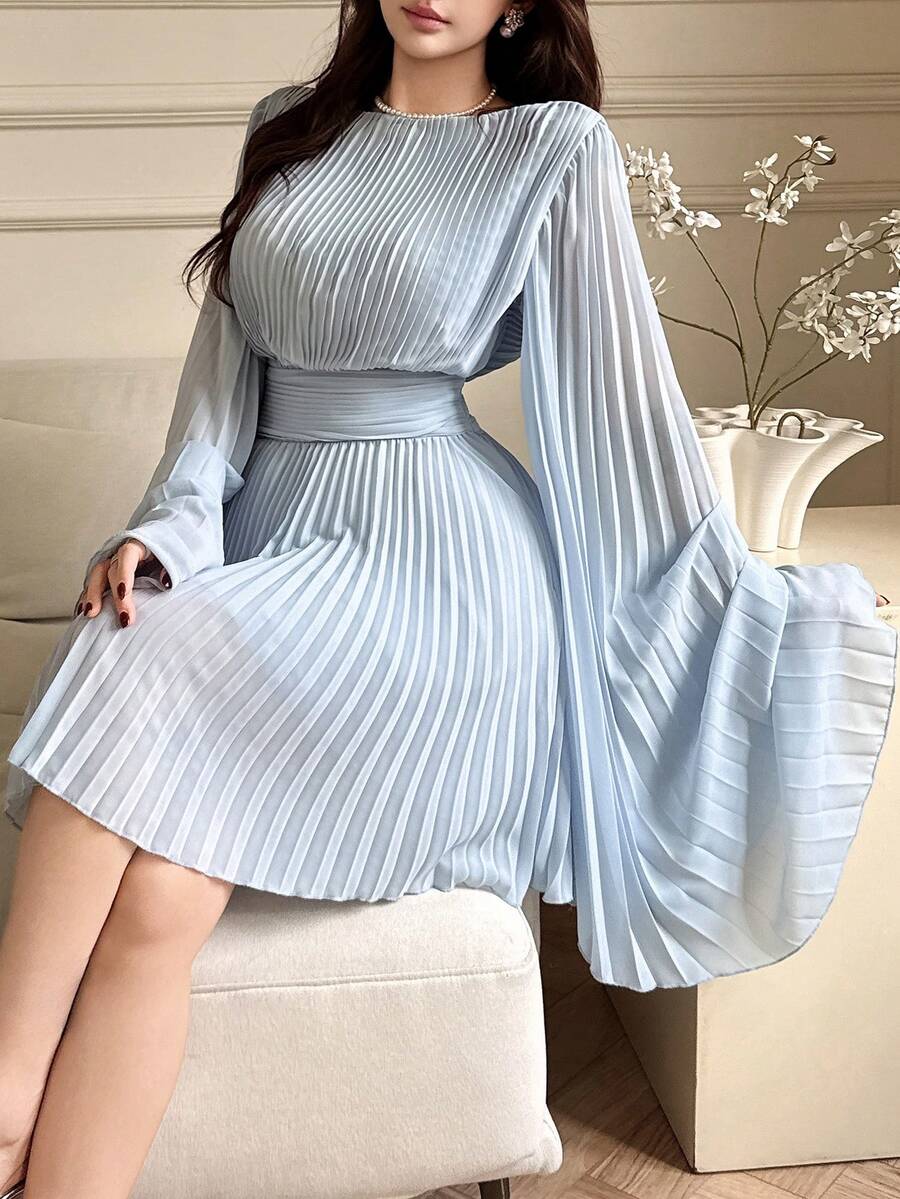 Feyla New Elegant Blue Pleated Dress, Chic & Luxurious, Suitable For Party, Vacation, And Commute - Blue - View 1