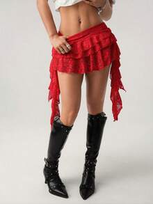 SHEIN ICON 低腰度假风休闲性感白色蕾丝荷叶边迷你裙，配有安全短裤防止走光 - 紅色 - 查看 3