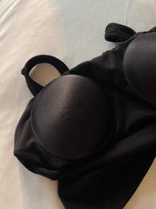 DAZY Women's Minimalist Camisole Top With Built-In Padded Bra And Letter Woven Label Decor, Backless Design