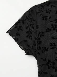 SHEIN PETITE Petite Series Knit Flocked T-Shirt + Lining Camisole, Two Pieces Cropped Streetwear - Black - View 3