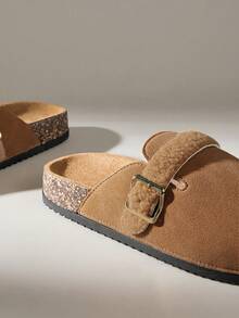 Solecia Sandal Kasual Wanita dengan Desain Gesper untuk Perjalanan Sehari-hari - Coklat - View 5