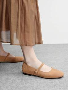 CUCCOO BIZCHIC 女士鞋履 法式优雅 女士平底鞋 网纱透气不闷脚 休闲舒适 适合下午茶和假日穿着 - 杏色 - 查看 5