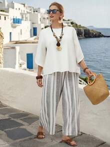 SHEIN LUNE CURVE Plus Size 2 Pieces Set, Fashionable, Comfortable, Minimalist, Versatile, Casual, Elegant, Suitable For Vacation, Gathering, And Dates - Multicolor - View 3