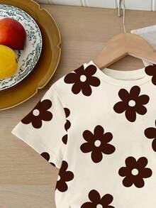 SHEIN LMoss Kids Bộ 2 món cho bé gái, áo và quần short in hoa dễ thương, màu dưa lưới, thích hợp cho ngày Valentine, kỳ nghỉ, mùa hè, hoạt động ngoài trời, đi học, mặc đôi cho chị em gái, đi nghỉ mát. - Nhiều màu - Xem 4