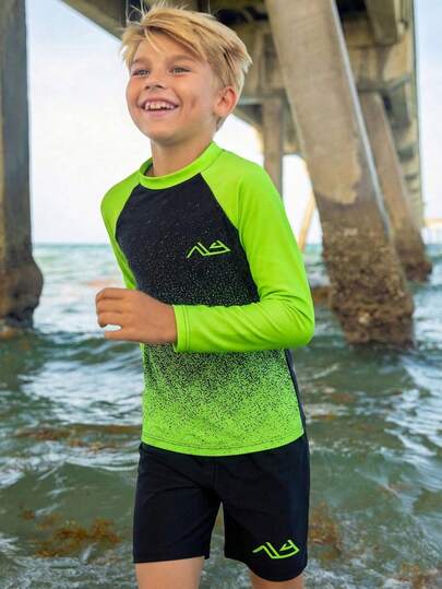 SHEIN Tween Boy Casual Minimalistisk Gul & Svart Ombre Rash Guard & Badbyxor Set, Lämplig För Sommaren