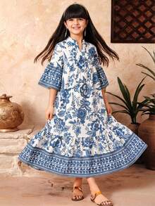 SHEIN Tween Mädchen Lässig Beach Resort Kleid mit Blume Muster, Stehkragen, Glockenärmeln, Raffungen und Patchwork, locker geschnitten - Blau-Weiß - Übersicht 5