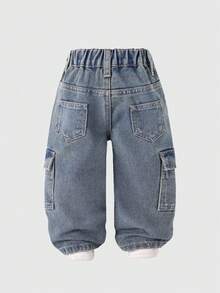 SHEIN 男童时尚街头休闲洗水工装口袋宽松浅蓝色牛仔裤 - 淺色水洗藍 - 查看 2