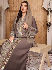 Al Najma 大码女式刺绣缺口领流苏装饰长袖阿拉伯连衣裙 - 卡其色 - 查看 3