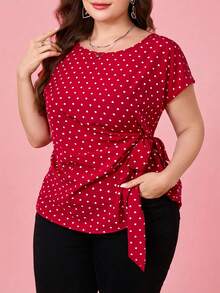 Reflora 大码女式全心形印花圆领短袖侧打结时尚衬衫，休闲优雅外出夏季春假情人节优雅度假，2026新款可爱上衣大码红色系带上衣大码红色衬衫女式大码可爱红色波点上衣心形印花上衣大码红色衬衫可爱红色上衣大码红色上衣女式红色波点大码衬衫 - 紅色 - 查看 2