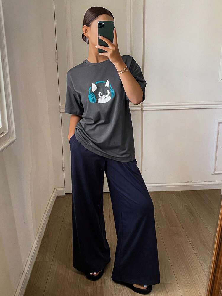2pcs/Set Women Casual Cat Pattern Loose Fit Short Sleeve T-Shirt And Pants Suit