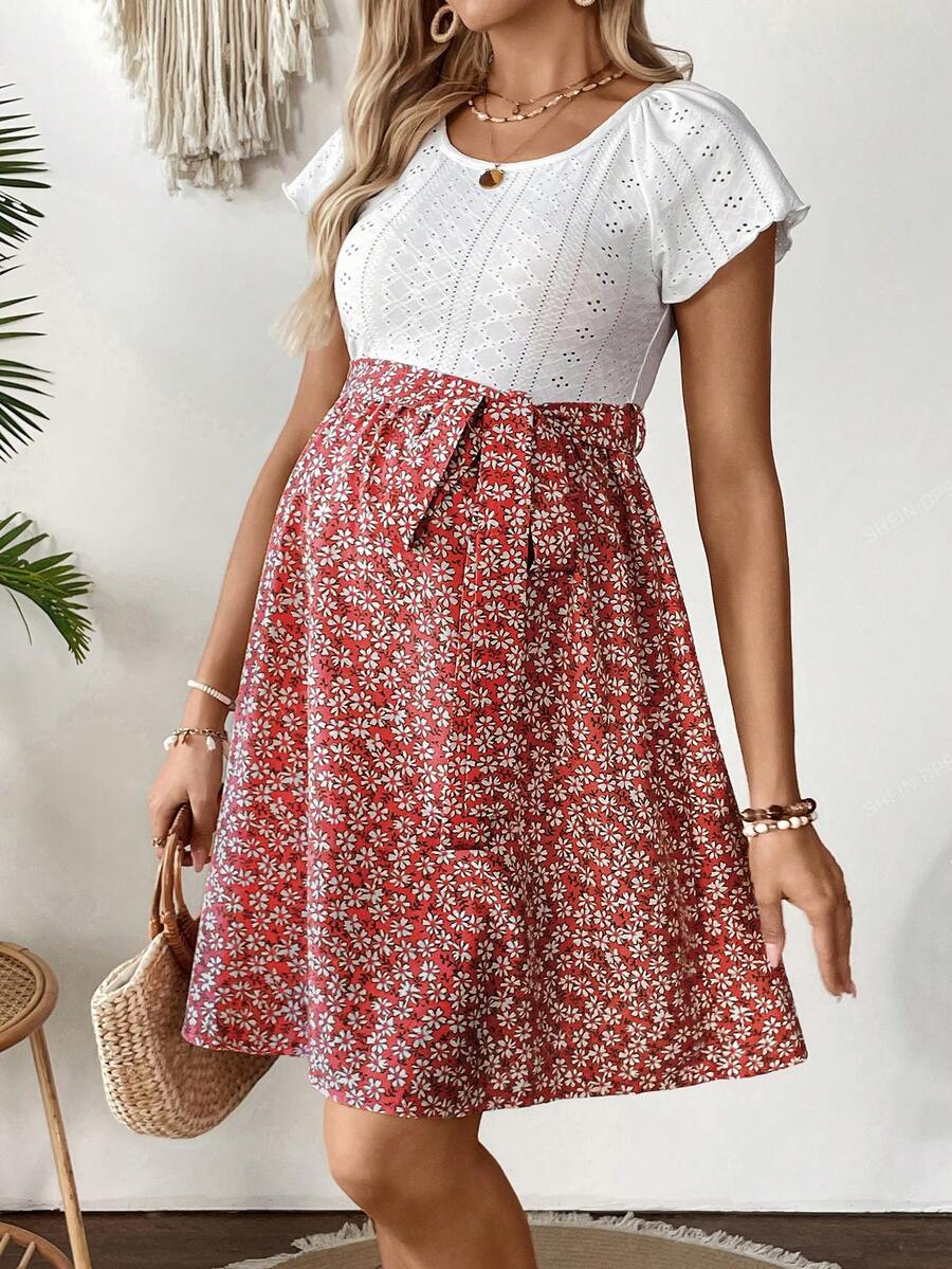 SHEIN Đầm bầu họa tiết hoa nhí thêu rỗng cổ tròn tay ngắn - Đỏ - Xem 1