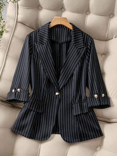GlowEve CURVE Plus Size Women's Vertical Striped Cinched Waist Metal Buckle Pocket Blazer, Business Casual Blazer