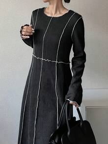 FRIFUL 女士圆领撞色缝线装饰收腰A字长袖纹理中长连衣裙 - 黑色 - 查看 1